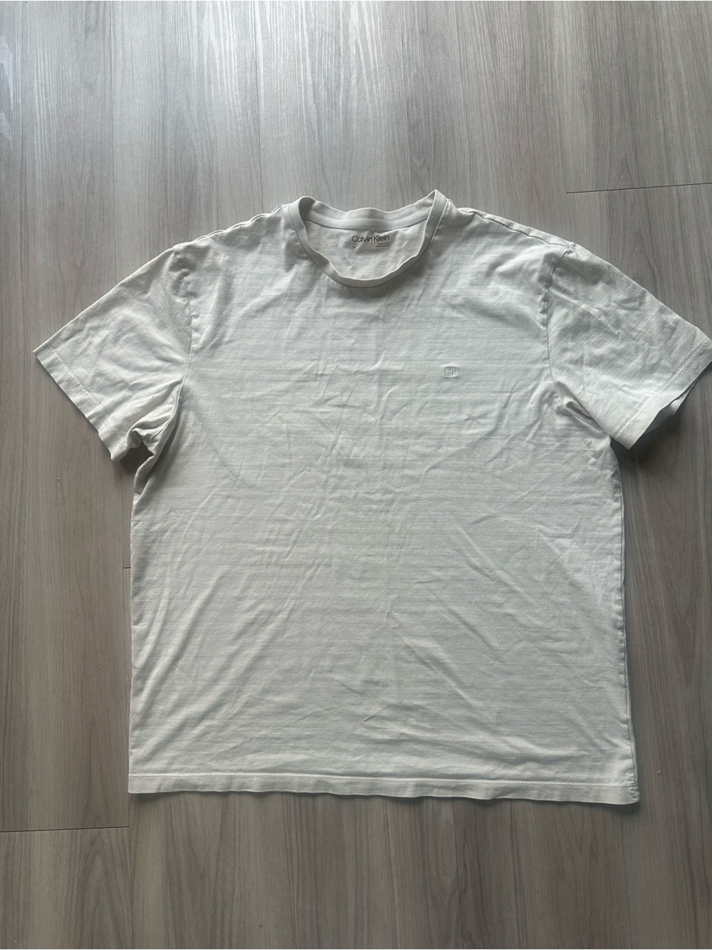 CALVIN KLEIN White Striped Tshirt Men’s Large